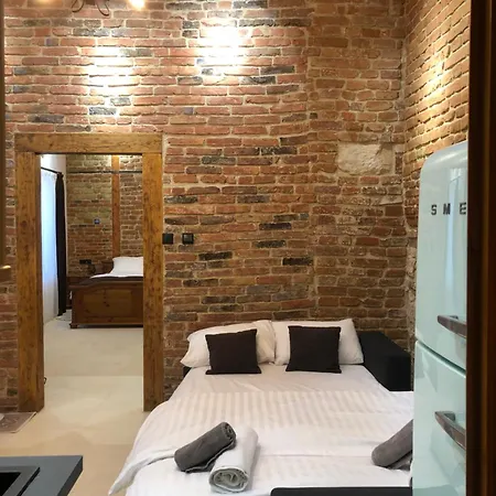 Napoca Brick&barrel *